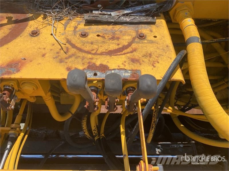 Mauldin 690F Track Asphalt Paver 瀝青攤舖機/鋪路機