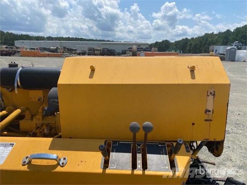 Mauldin 690F Track Asphalt Paver 瀝青攤舖機/鋪路機