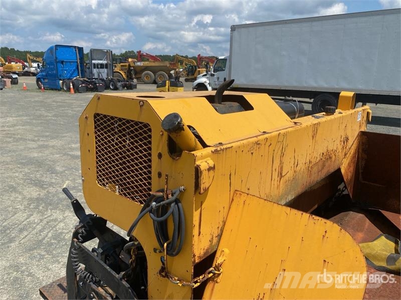 Mauldin 690F Track Asphalt Paver 瀝青攤舖機/鋪路機