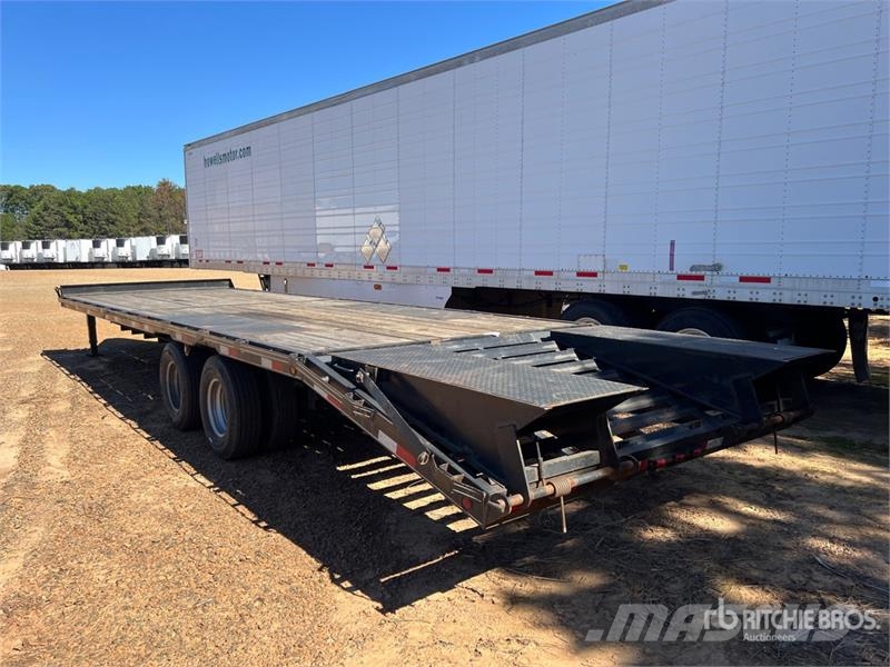 Maxbuilt 20000 lb 30 ft T/A Equipment Trailer Reboques de transporte Auto