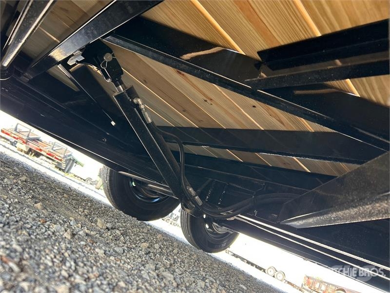 Maxx-D 24 ft T/A Tilt Deck Trailer (Unused) Tieflader