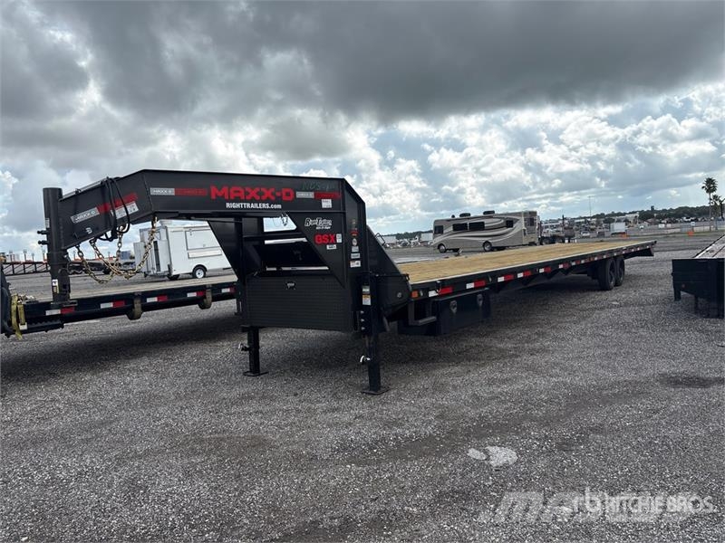  MaxxD 40 ft T/A Equipment Trailer Rimorchio per il trasporto di veicoli