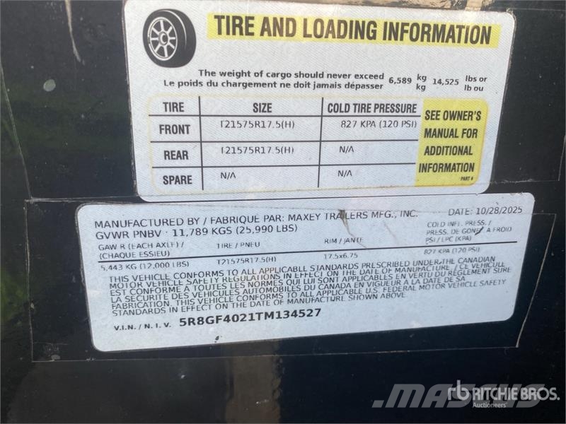  MaxxD RD102 40 ft T/A Gooseneck Equipment Trailer Vehicle transport trailers