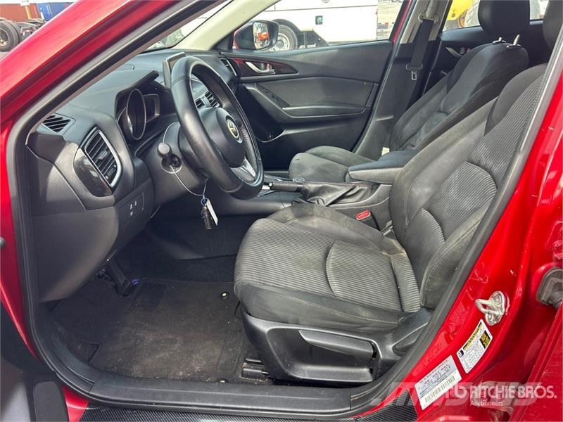 Mazda 3 Automobile 汽车