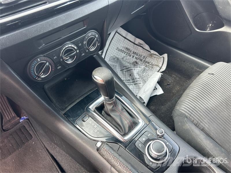 Mazda 3 Automobile 汽车