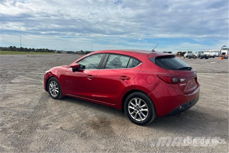 Mazda 3 Automobile 汽车
