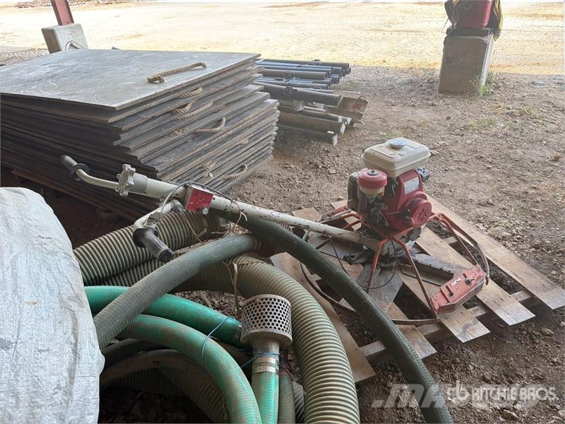 MBW INC TROWEL Power Trowel Skje