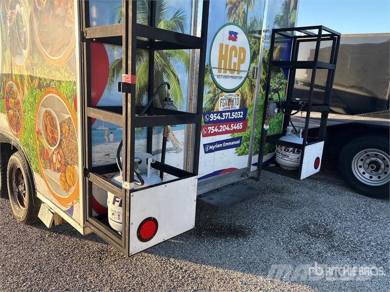 McGruber 14 ft T/A Food Concession Trailer 기타 트레일러
