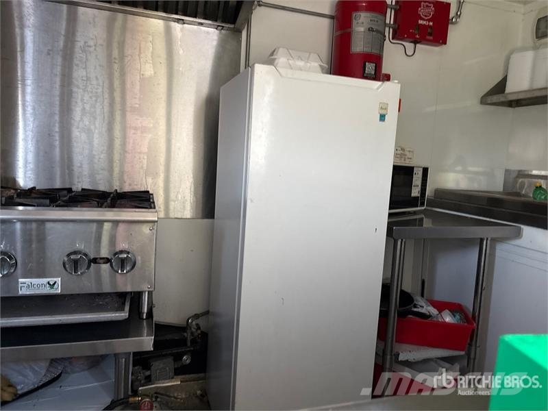 McGruber 14 ft T/A Food Concession Trailer 기타 트레일러