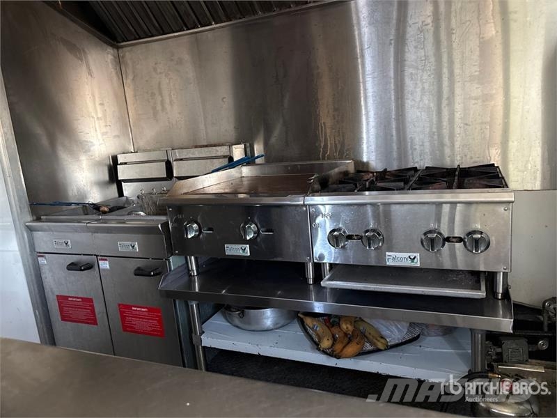 McGruber 14 ft T/A Food Concession Trailer 기타 트레일러