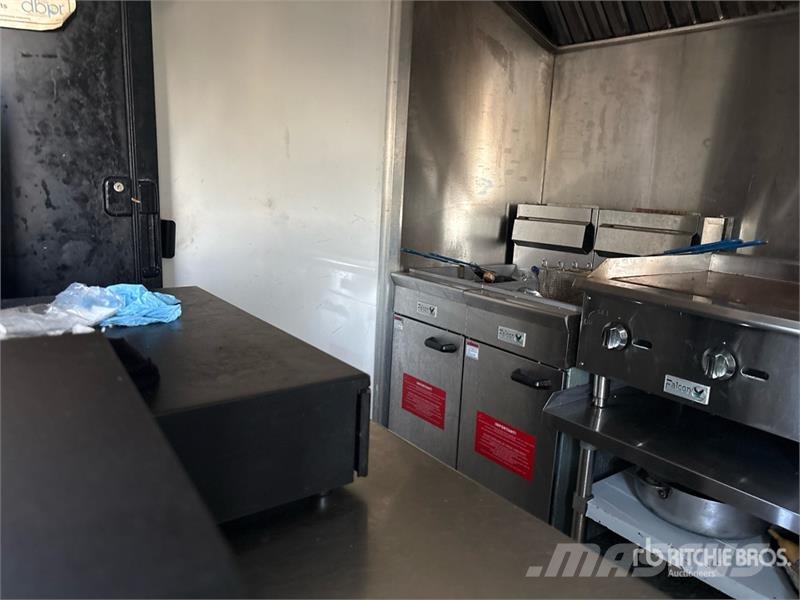McGruber 14 ft T/A Food Concession Trailer 기타 트레일러