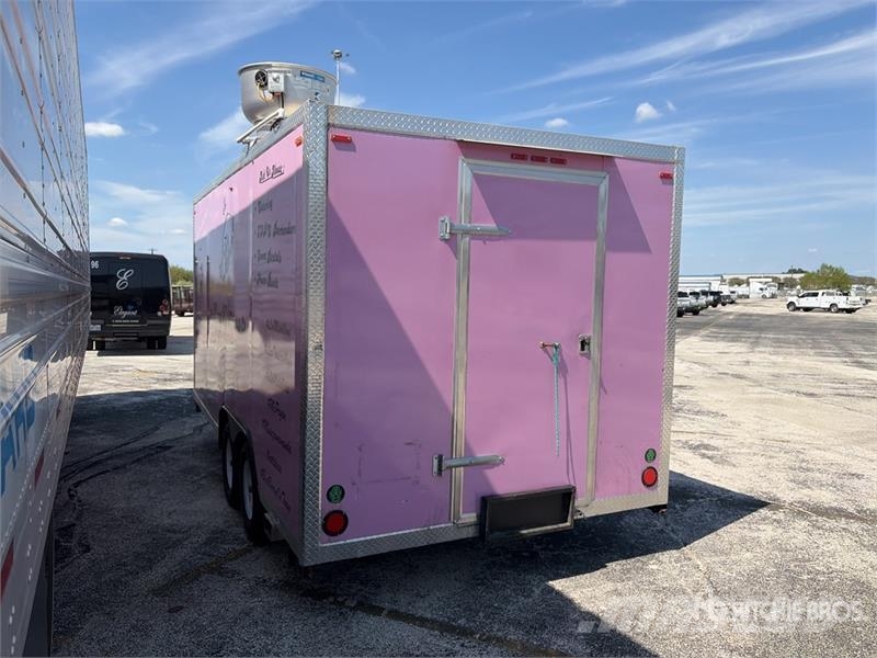 McGuber 15 ft 8 in T/A Food Concession Trailer 기타 트레일러