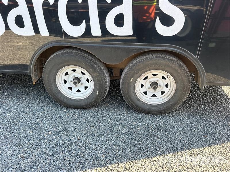  McGuber 16 ft T/A Food Concession Trailer 其他拖車