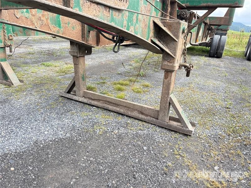McLendon FT45L 45 ft T/A Log Trailer Puuperävaunut