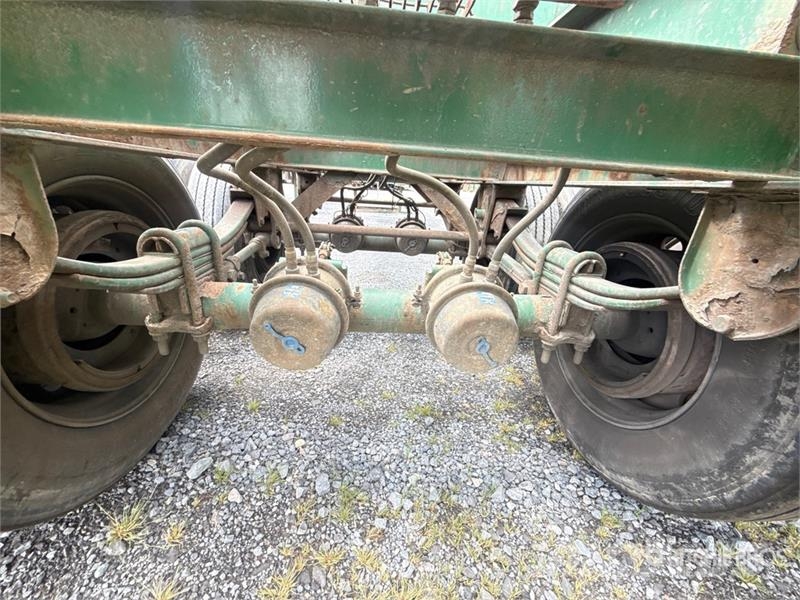 McLendon FT45L 45 ft T/A Log Trailer Puuperävaunut