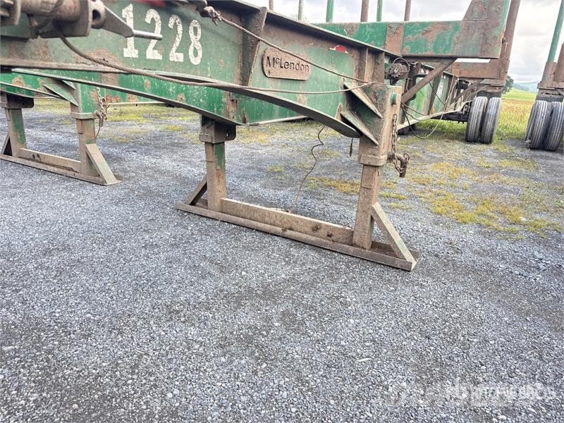 McLendon FT45L 45 ft T/A Log Trailer Puuperävaunut