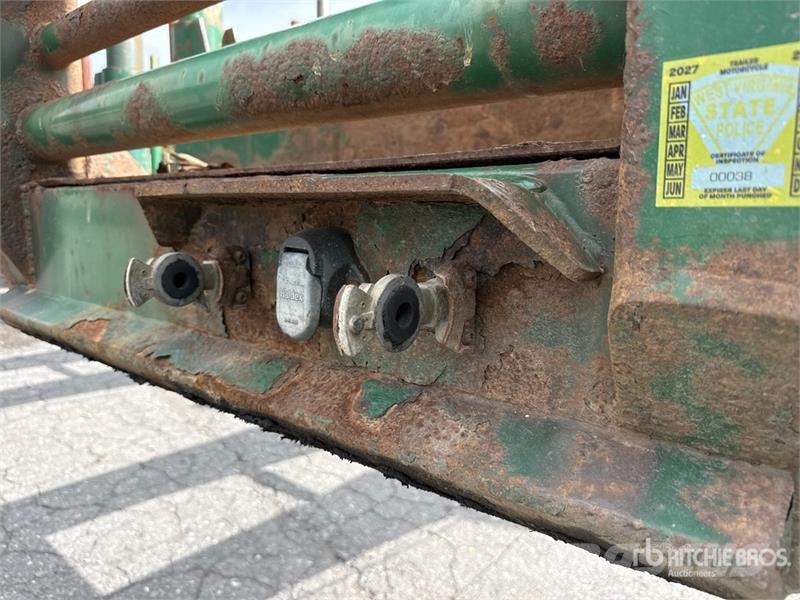 McLendon FT45L 45 ft T/A Log Trailer Puuperävaunut