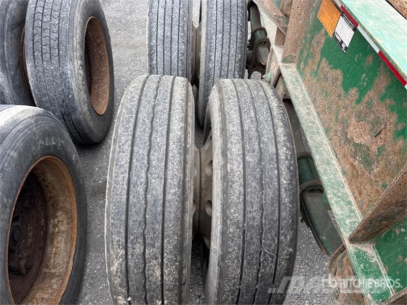 McLendon FT45L 45 ft T/A Log Trailer Puuperävaunut
