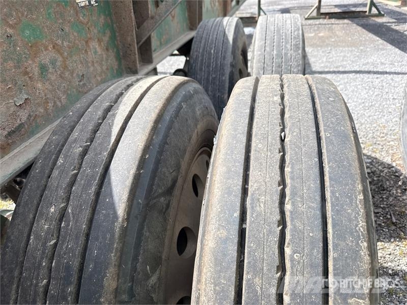 McLendon FT45L 45 ft T/A Log Trailer 목재용 트레일러