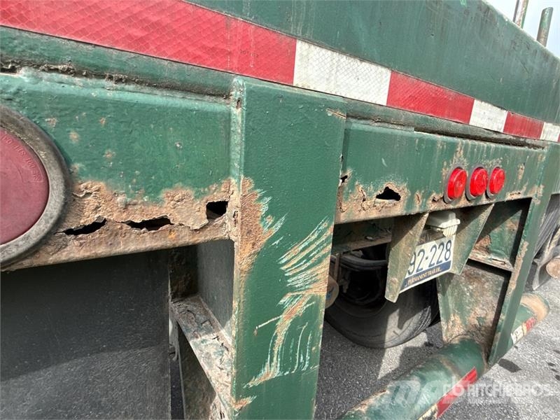 McLendon FT45L 45 ft T/A Log Trailer (Inoperable) Puuperävaunut