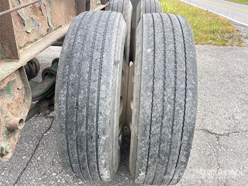 McLendon FT45L 45 ft T/A Log Trailer Puuperävaunut