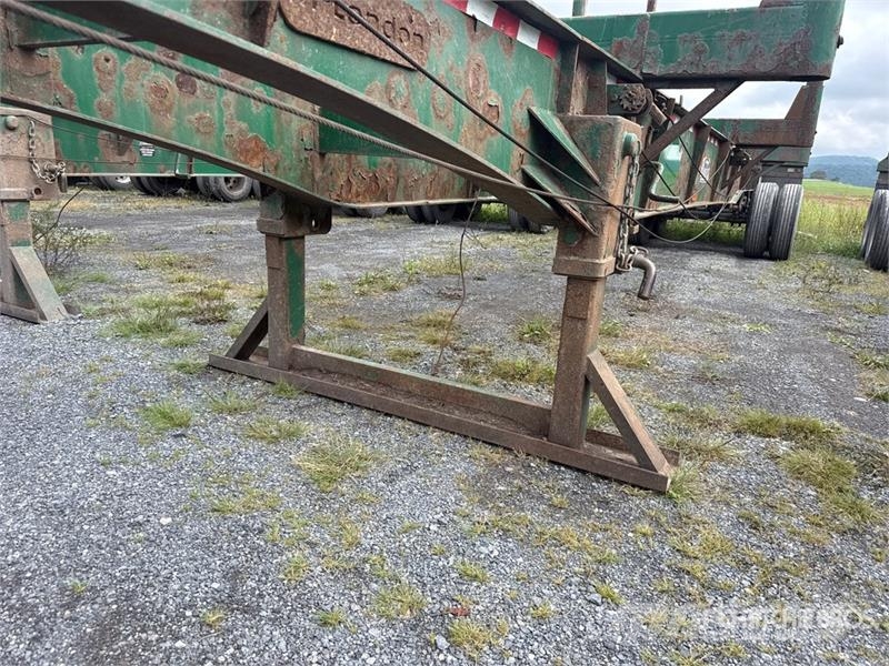 McLendon FT45L 45 ft T/A Log Trailer Puuperävaunut