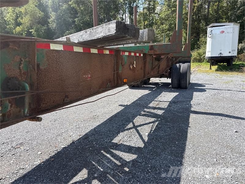 McLendon FT45L 45 ft T/A Log Trailer (Inoperable) Timber trailers