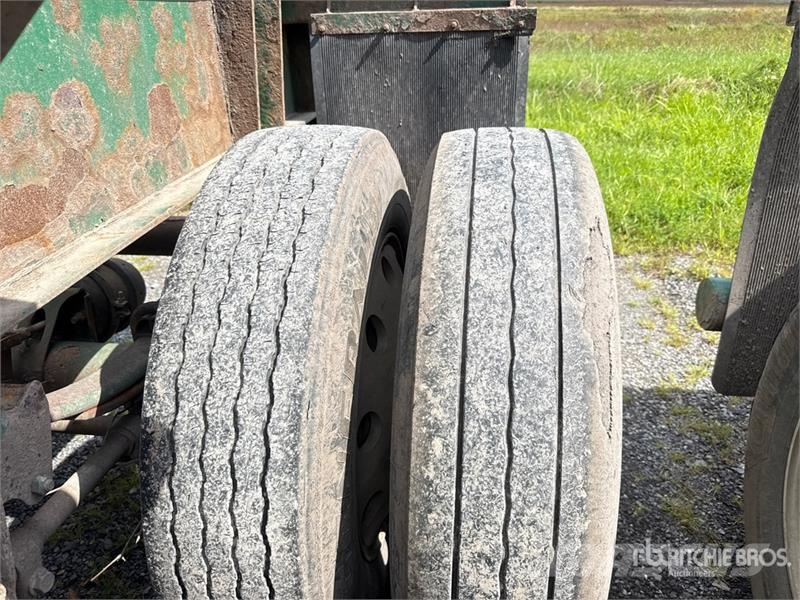 McLendon FT45L 45 ft T/A Log Trailer Puuperävaunut