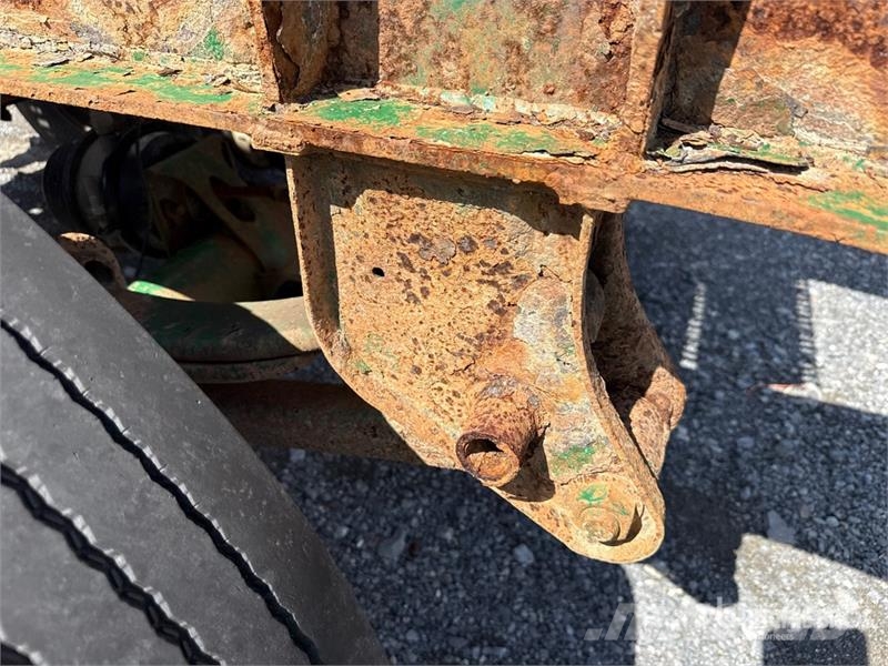 McLendon FT45L 45 ft T/A Log Trailer (Inoperable) Timber trailers