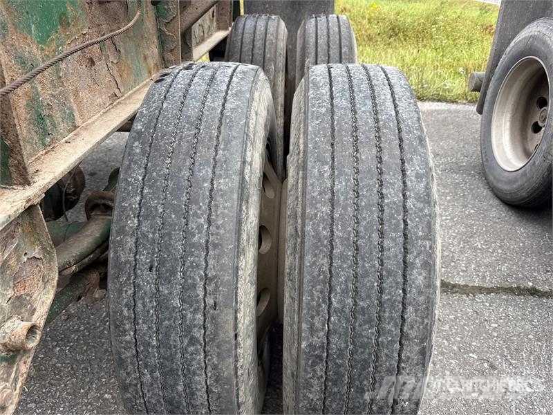 McLendon FT45L 45 ft T/A Log Trailer Kokvedēju piekabes