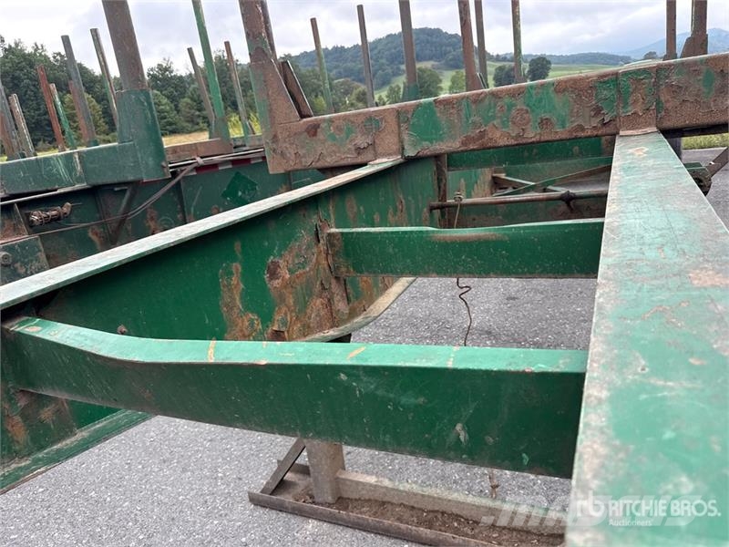McLendon FT45L 45 ft T/A Log Trailer Kokvedēju piekabes