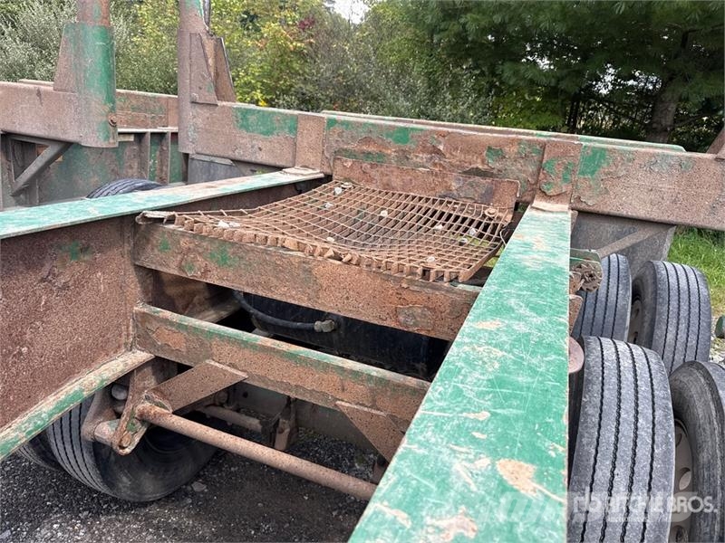 McLendon FT45L 45 ft T/A Log Trailer Puuperävaunut