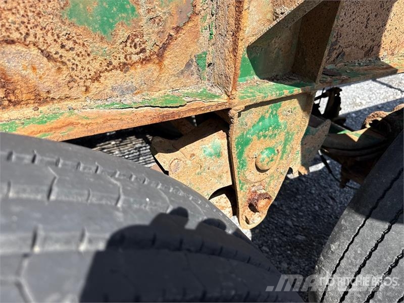 McLendon FT45L 45 ft T/A Log Trailer (Inoperable) Timber trailers