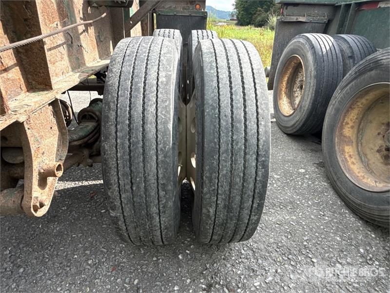 McLendon FT45L 45 ft T/A Log Trailer Puuperävaunut