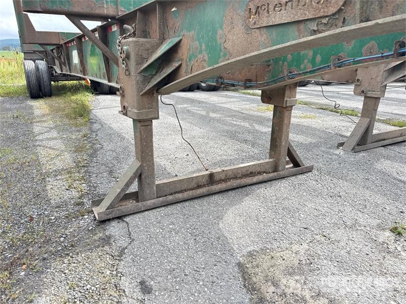 McLendon FT45L 45 ft T/A Log Trailer Puuperävaunut