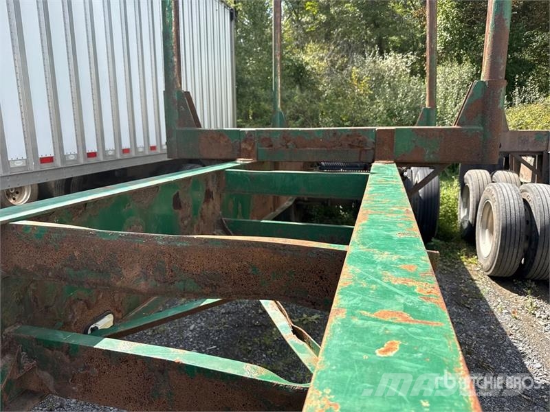 McLendon FT45L 45 ft T/A Log Trailer (Inoperable) Puuperävaunut
