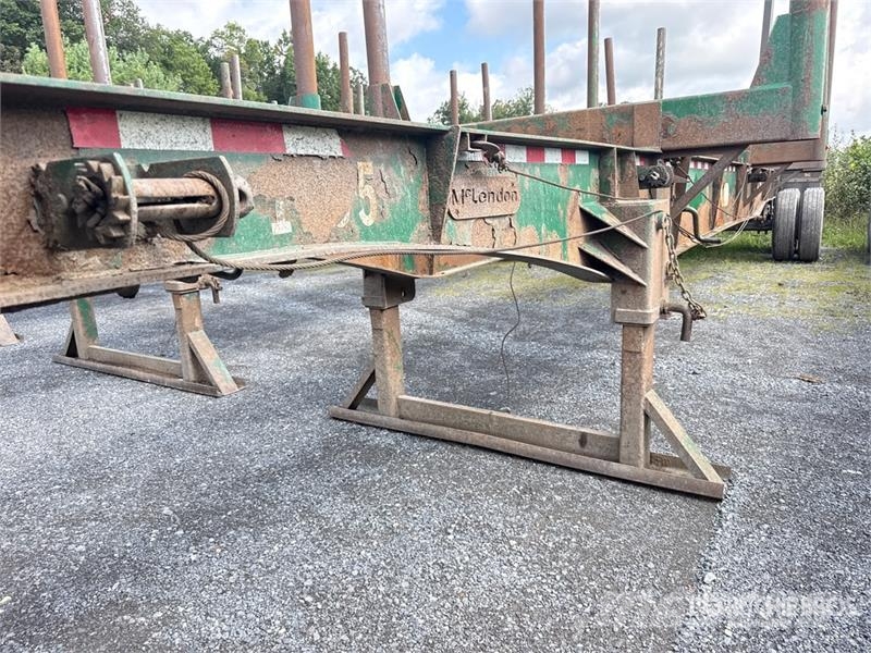 McLendon FT45L 45 ft T/A Log Trailer Puuperävaunut