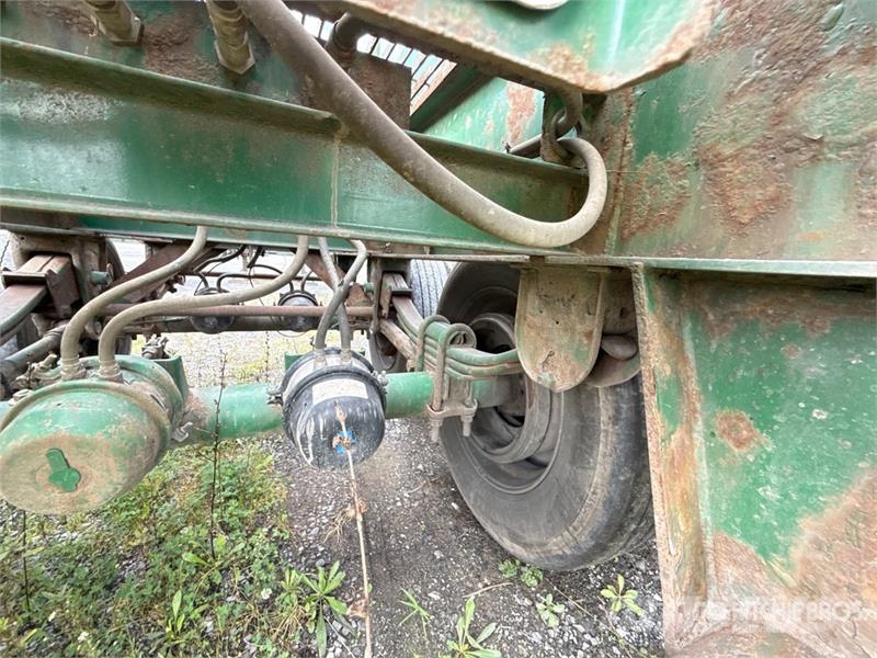 McLendon FT45L 45 ft T/A Log Trailer Puuperävaunut