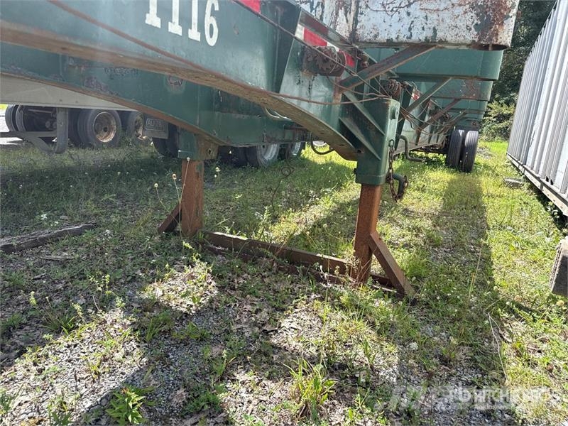 McLendon FT45L 45 ft T/A Pole Log Trailer Timber trailers