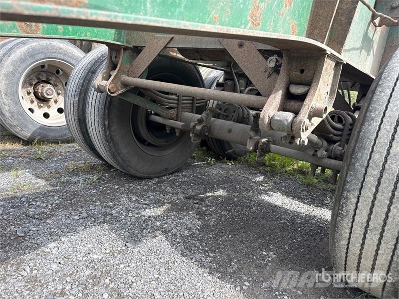 McLendon FT45L 45 ft T/A Log Trailer Puuperävaunut