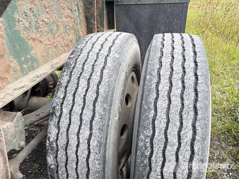 McLendon FT45L 45 ft T/A Log Trailer Puuperävaunut