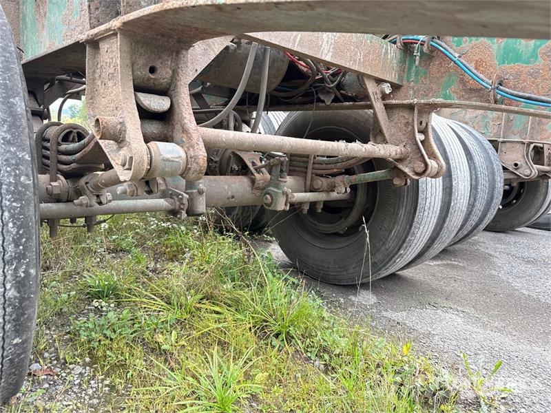 McLendon FT45L 45 ft T/A Log Trailer Puuperävaunut