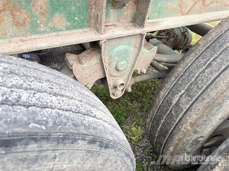 McLendon FT45L 45 ft T/A Log Trailer Puuperävaunut