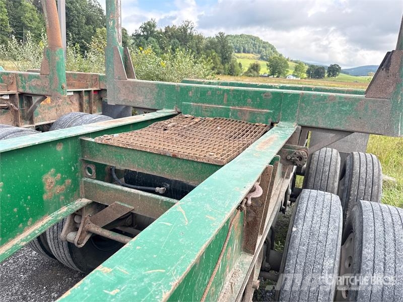 McLendon FT45L 45 ft T/A Log Trailer Puuperävaunut