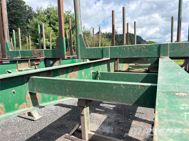 McLendon FT45L 45 ft T/A Log Trailer Puuperävaunut