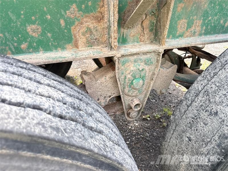McLendon FT45L 45 ft T/A Log Trailer Puuperävaunut