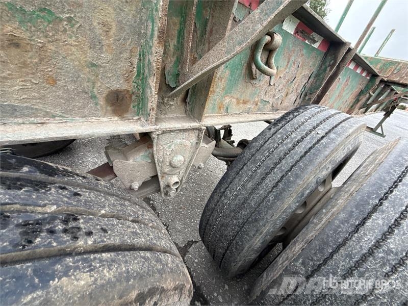 McLendon FT45L 45 ft T/A Log Trailer Kokvedēju piekabes