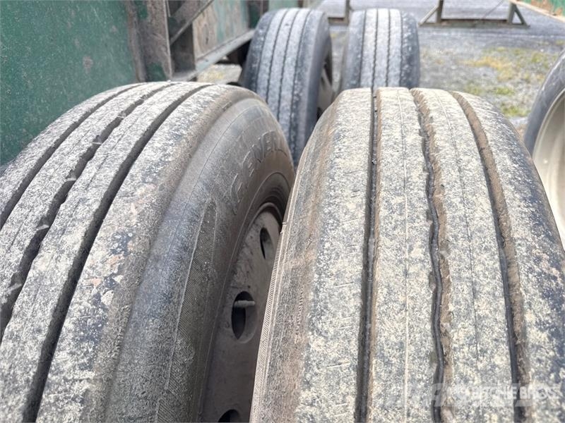 McLendon FT45L 45 ft T/A Log Trailer Puuperävaunut