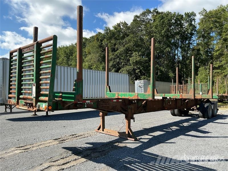 McLendon FT45L 45 ft T/A Log Trailer (Inoperable) Madera