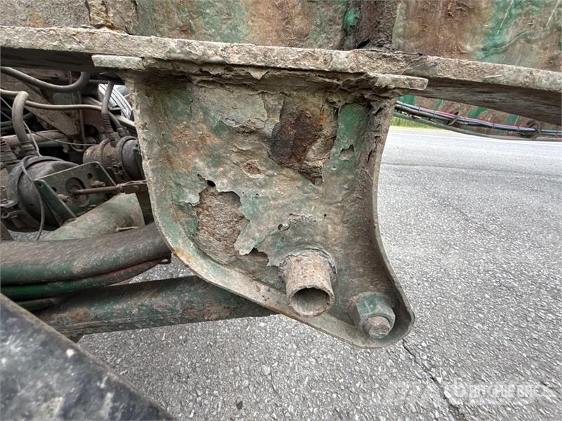 McLendon FT45L 45 ft T/A Log Trailer Kokvedēju piekabes